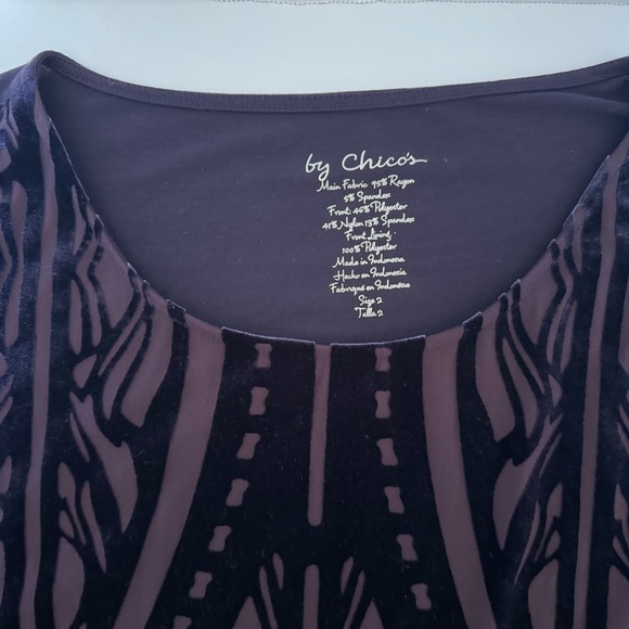 Chico's Ladies Size 2 Purple Long Sleeve Pullover Top Tunic Nylon Velour Design - Picture 10 of 16